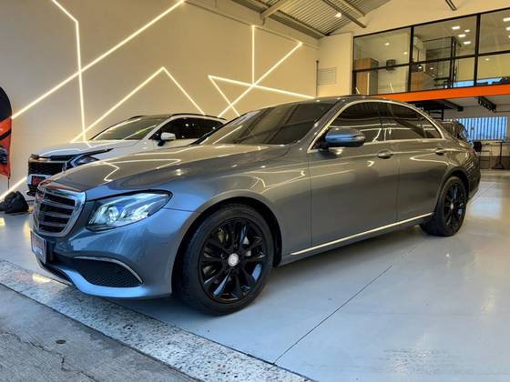 MERCEDES-BENZ E 250 2.0 CGI GASOLINA EXCLUSIVE 9G-TRONIC MERCEDES-BENZ E 250 2.0 CGI GASOLINA EXCLUSIVE 9G-TRONIC